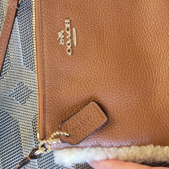 Coach Wristlet - Picture 3 of 3